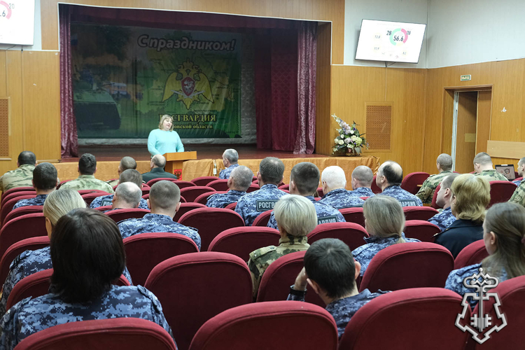 Врач-нарколог прочитал профилактическую лекцию для орловских росгвардейцев