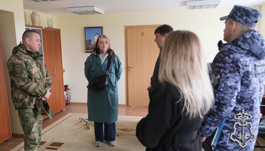 В Орле начальник регионального Управления Росгвардии проверил антитеррористическую защищённость детского лагеря «Лесная поляна»
