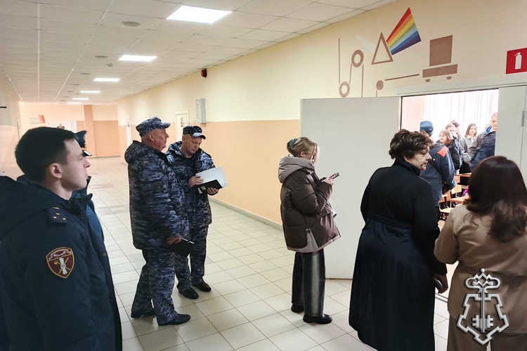 В Орле росгвардейцы приняли участие во всероссийском антитеррористическом учении