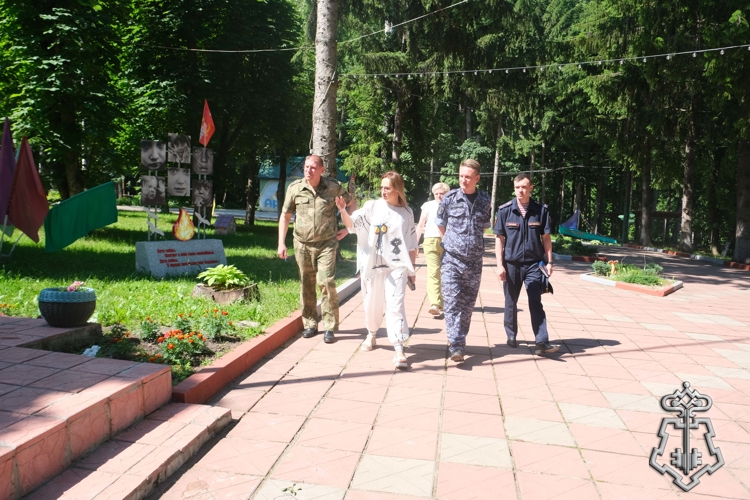 Представители Росгвардии проверили антитеррористическую защищённость в детском санатории «Орловчанка»