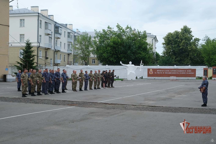 Росгвардейцы приняли участие в мероприятиях, посвящённых Дню памяти и скорби