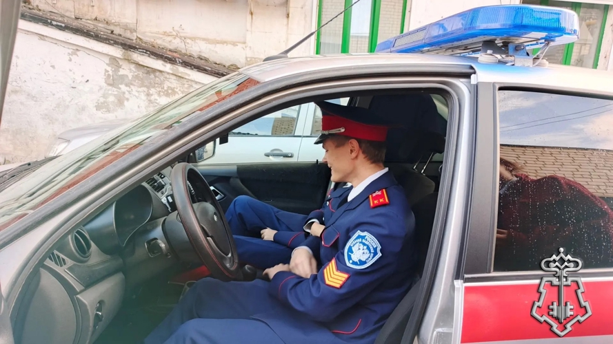 Орловские школьники побывали на экскурсии во вневедомственной охране Росгвардии